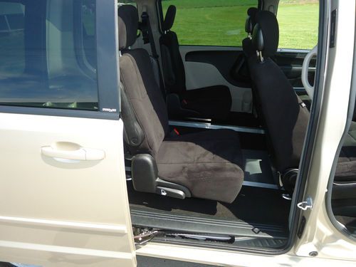 2013 DODGE GRAND CARAVAN WHEELCHAIR/HANDICAP RAMP VAN REAR ENTRY CONVERSION, US $27,200.00, image 16