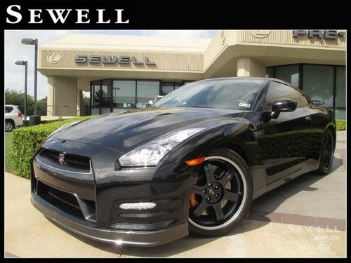 2013 gt-r navigation bose audio park assist heated seats backup cam warranty