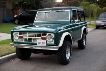 1977 ford bronco sport: 302, v8 automatic, super clean frame-on restoration!