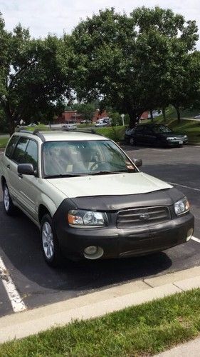 2005 subaru forester xs 2.5 great condition auto all service records since new