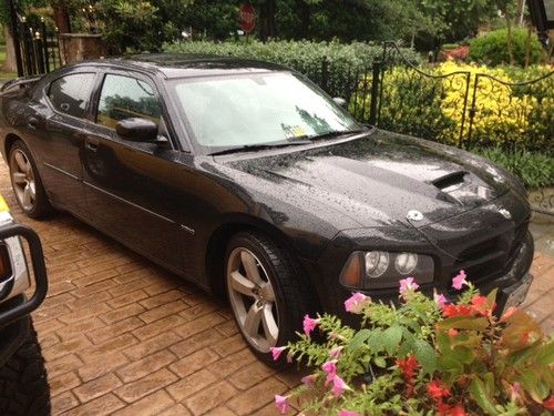 2006 dodge charger srt8 2nd owner, only 67k miles