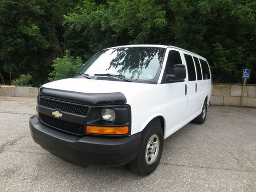 2005 chevy express 1500, mobile office van, rear air, inspected, clean