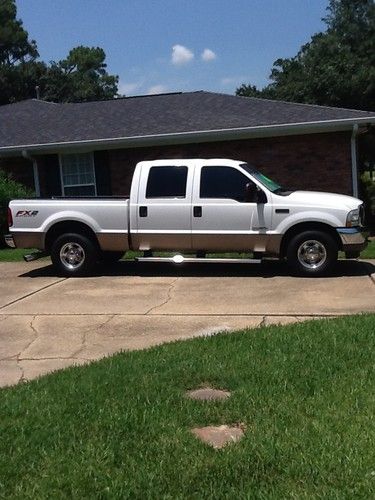 2004 ford f-250 super duty lariat crew cab pickup 4-door 6.0l