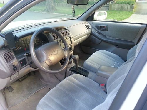 1998 toyota avalon xl sedan 4-door 3.0l