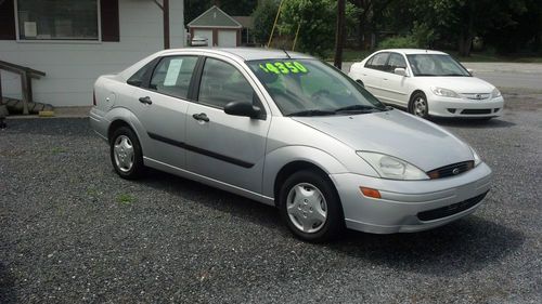 2002 ford focus lx sedan 4-door 2.0l