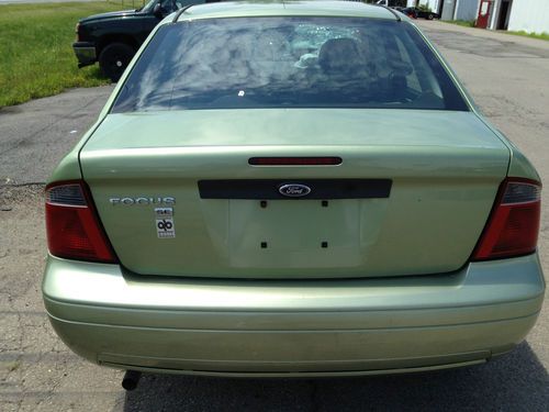 2007 Ford Focus SE Sedan, Power window/locks, Salvage, Damaged, Rebuildable, image 7