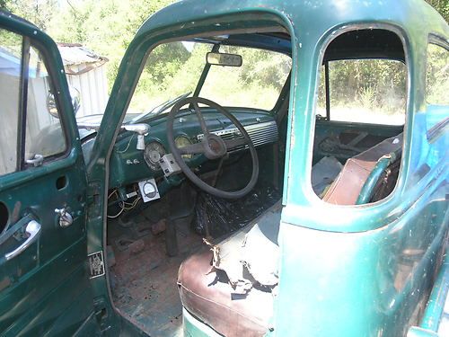 1952 Chevrolet 3/4T Pickup Truck 3600 Series Five window, image 3