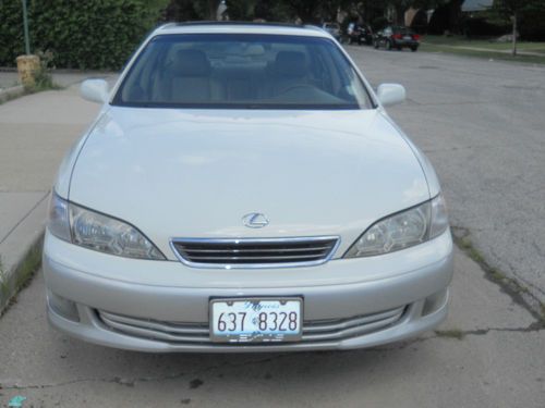 2000 lexus es300 base sedan 4-door 3.0l