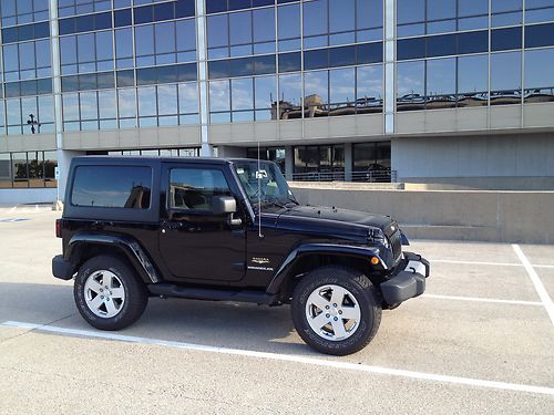 2012 jeep wrangler sahara sport utility 2-door 3.6l