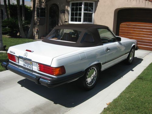 1989 Mercedes Benz 560SL LOW mileage, image 4