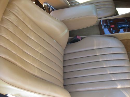 1989 Mercedes Benz 560SL LOW mileage, image 15