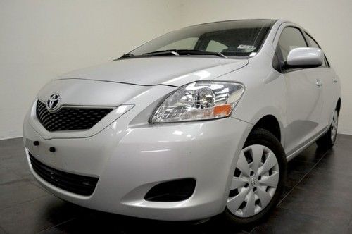 2012 toyota yaris like new gas sipper power all we finance 1.9%!!