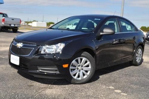 2011 chevrolet cruze ls sedan 4-door 1.8l