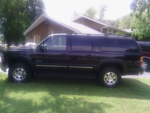 2000 chevrolet suburban 1500 lt sport utility 4-door 5.3l