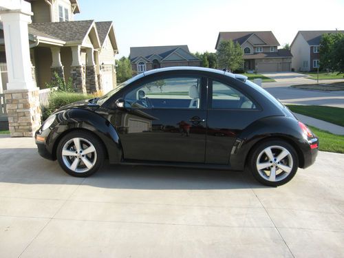 2008 volkswagen beetle se hatchback 2-door 2.5l