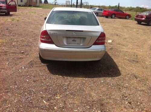 2002 mercedes-benz c240 base sedan 4-door 2.6l