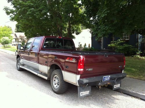 Ford f-350 sd crew cab xlt fx4 172" wheelbase utility body