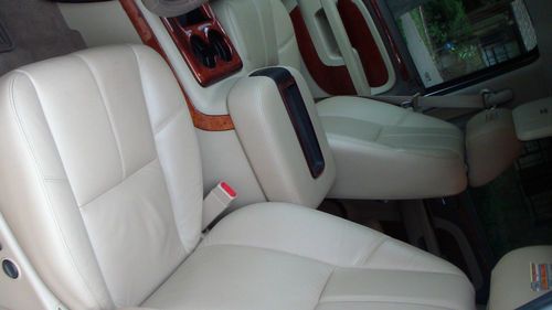 2011 Chevy Western Hauler 3500 HD Silverado LTZ NAV Loaded DVD 1 Owner Leather, US $44,500.00, image 17