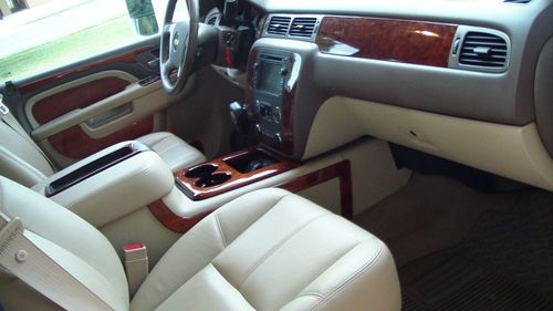 2011 Chevy Western Hauler 3500 HD Silverado LTZ NAV Loaded DVD 1 Owner Leather, US $44,500.00, image 20