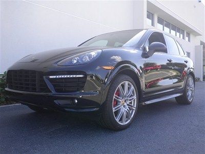 2013 cayenne gts - perfect - call vince catena!!!