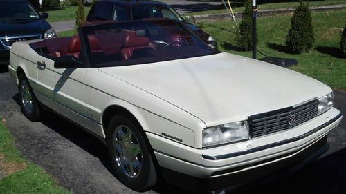 1993 Cadillac Allante Base Convertible 2-Door 4.6L, image 3
