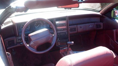 1993 Cadillac Allante Base Convertible 2-Door 4.6L, image 17