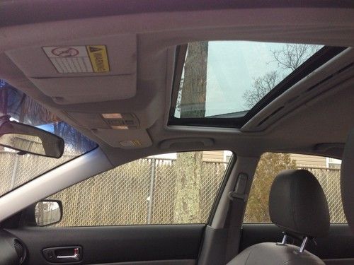2003 Mazda 6 S Sedan 4-Door 3.0L, image 2