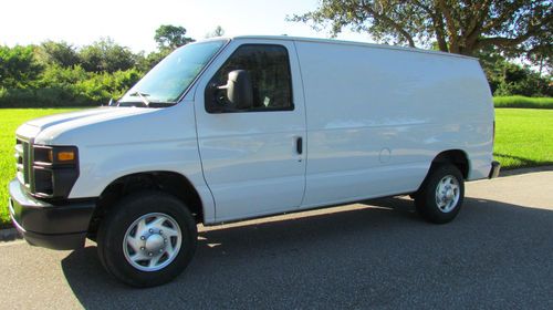 2011 ford e-150 base standard cargo van 3-door 4.6l