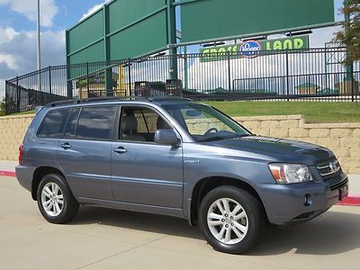 2006 toyota highlander hybride one owner texas own fully service