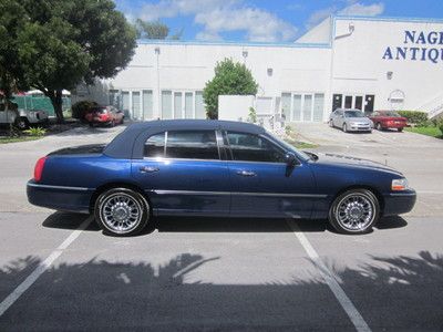 Signature l long wheelbase - car service livery limo