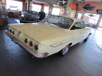 1961 Chevrolet Impala Bubble Top, image 4