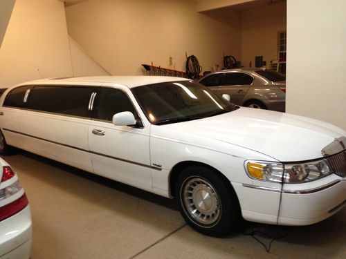 2000 Lincoln 8-passenger Limousine. Beautiful Condition, US $14,500.00, image 3