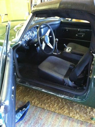 British racing green mgb with new top in great condtion