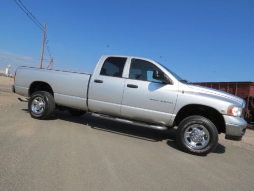 2004 dodge ram 2500 quad cab diesel 6 speed 4x4 slt 1 owner 5.9 non smoker nice