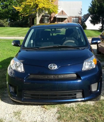 2010 scion xd base hatchback 5-door 1.8l