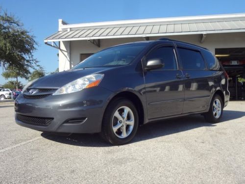 CE 3.5L LOCAL TRADE-IN 2ND ROW BUCKETS THIRD ROW SEATING ALL POWER OPTIONS, image 2