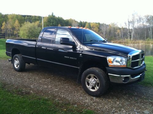 2006 dodge ram 2500 st crew cab pickup 4-door 5.9l