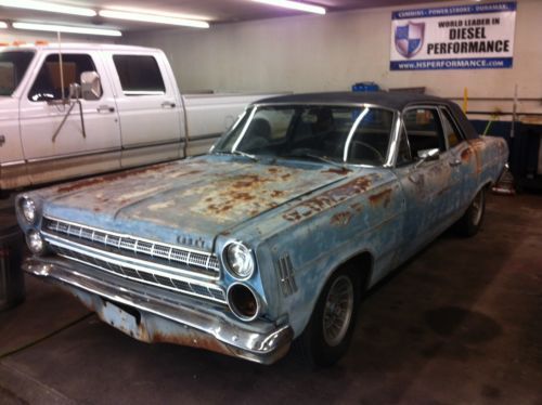 1966 mercury comet 2 door post v8 automatic project  great body motor does run