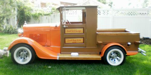 1928 chevy woody pickup (eye-catcher)  collector car
