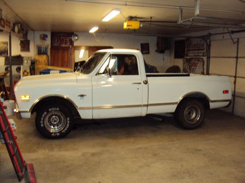 1968 chevy short bed fleet side pickup