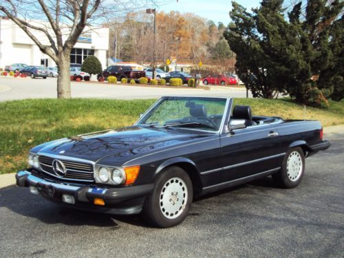 1989 mercedes 560sl conv. v8 - 2 tops - runs/looks/drives nice! - no reserve!