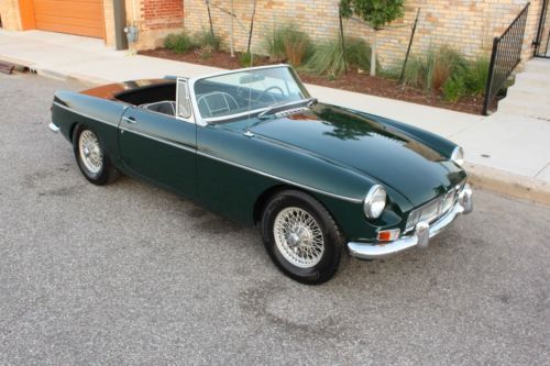 1967 mgb roadster british racing green, wire wheels, leather &amp; more hard to find