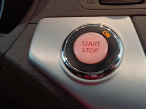 SL 3.5L MP3 Player Auxiliary Audio Input Anti-Theft Device(s) Air Conditioning, US $23,995.00, image 23