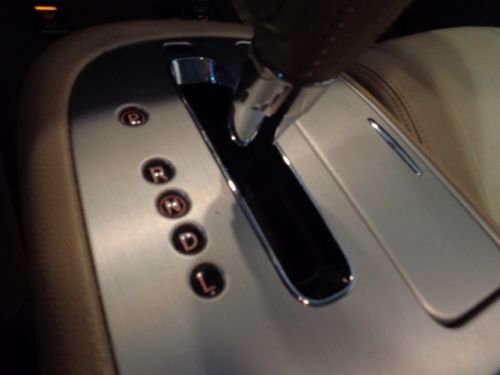 SL 3.5L MP3 Player Auxiliary Audio Input Anti-Theft Device(s) Air Conditioning, US $23,995.00, image 30