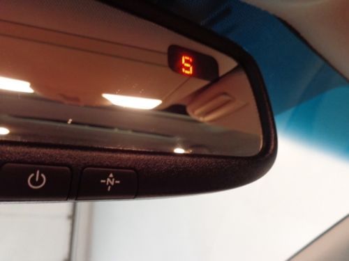 SL 3.5L MP3 Player Auxiliary Audio Input Anti-Theft Device(s) Air Conditioning, US $23,995.00, image 35