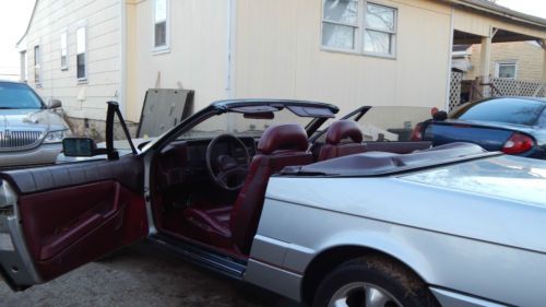 1988 cadillac allante hardtop convertible, champagne silver, red on red interior, image 9