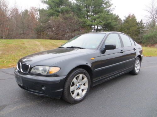 Awd automatic black sunroof heated leather one owner fully serviced smoke free