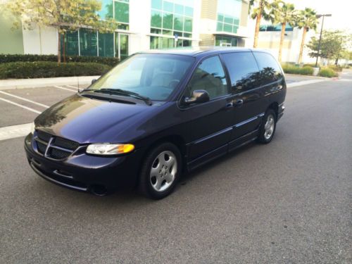 1999 dodge caravan -- mobility van -- handicap ramp van -- **fresh car donation*