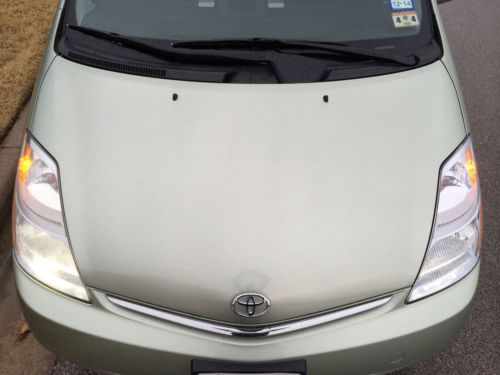 2009 toyota prius touring  all extras, sharp