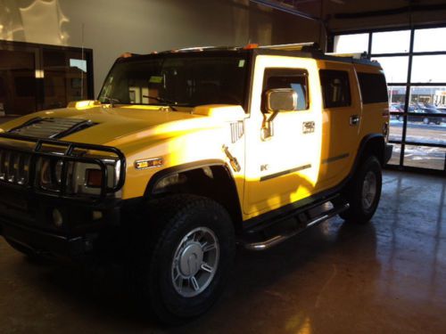 2004 hummer h2, leather, 3rd row seat, on star, heated seats, bose audio,